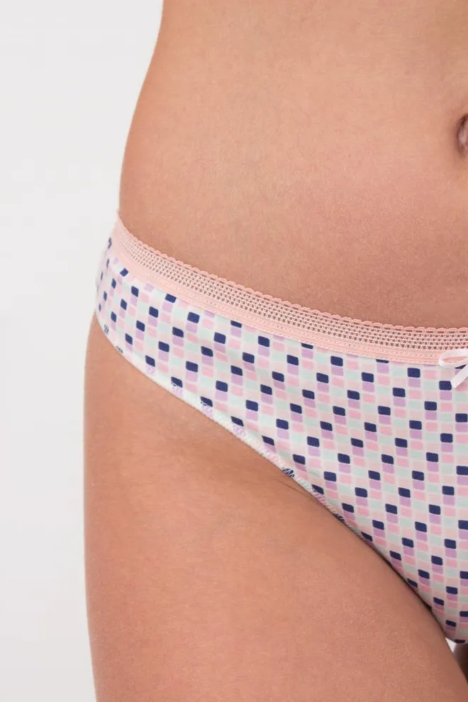 Женские трусы стринги Sweet cotton 2102/60 Giulia (lilac grid)