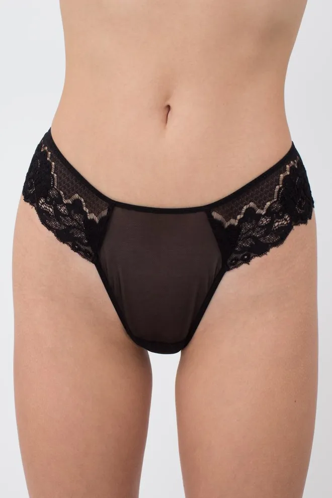 Кружевные трусики бразилиана Sweet plum 2216/32 Giulia (black)