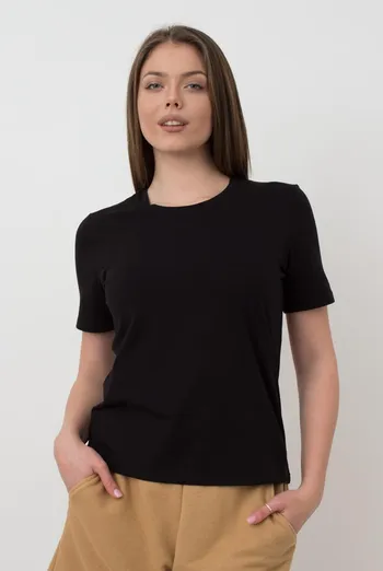 Футболка женская хлопковая T-shirt Classic 4802/010 Giulia (black), черный Футболка женская хлопковая T-shirt Classic 4802/010 Giulia (black), черный