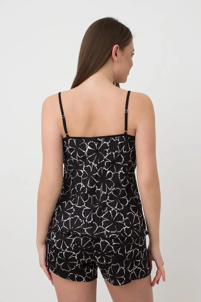 Пижама женская с шортами Tiziana 6032/051 Giulia (black/white clove)