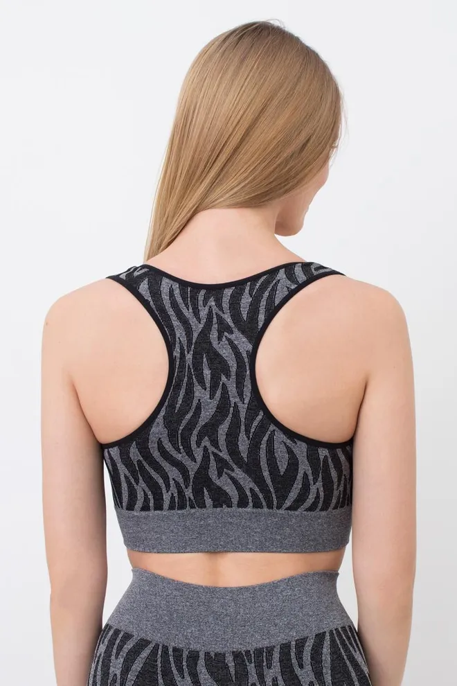 Бесшовный топ с анималистичным принтом Top Animal Melange 01 Giulia (nero), черный