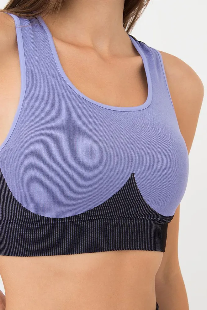 Бесшовный топ со вставкой в рубчик Top Color Block Giulia (very peri)