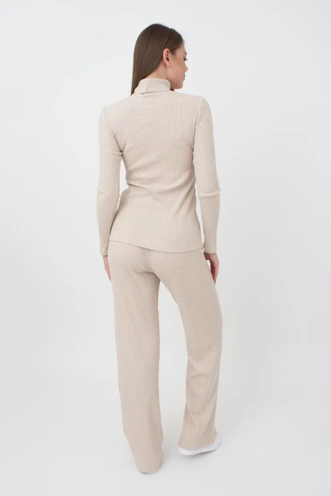 Кофта водолазка в рубчик WARMLY TOUCH 4904/150 Giulia (milk), бежевый