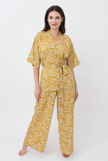 Костюм женский жакет и свободные штаны Wildflowers 5601/040 Giulia (mustard), желтый Костюм женский жакет и свободные штаны Wildflowers 5601/040 Giulia (mustard), желтый
