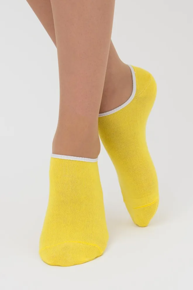 Женские носки следки Ws0 classic Giulia (light yellow)