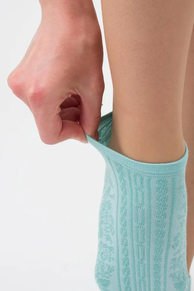 Женские короткие носки с узором Ws1 Soft Background 004 Giulia (pastel turquoise)