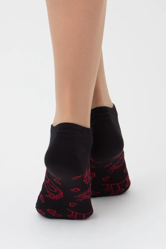 Шкарпетки жіночі короткі Ws1 Valentine 010 Giulia (black)