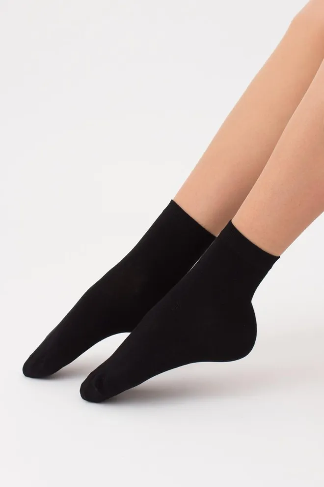 Носки женские Ws2 Classic Giulia (black)