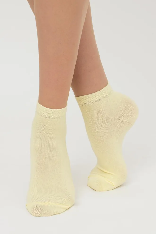 Носки женские Ws2 Classic Giulia (light yellow)