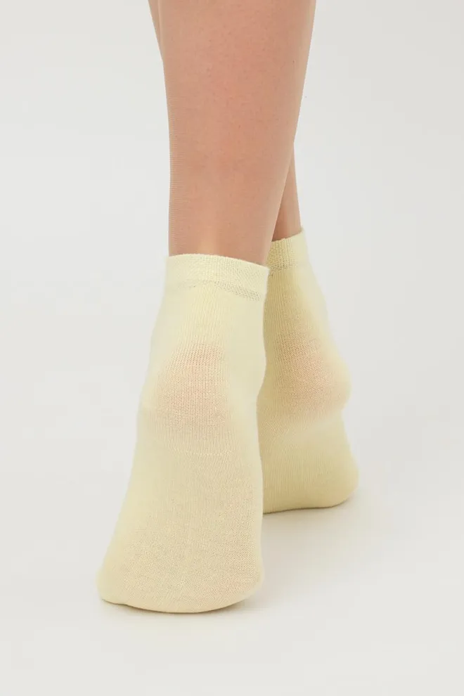 Носки женские Ws2 Classic Giulia (light yellow)