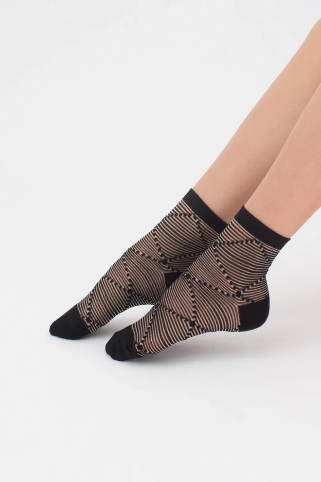 Носки женские классические Ws2 cristal 049 Giulia (nero), черный