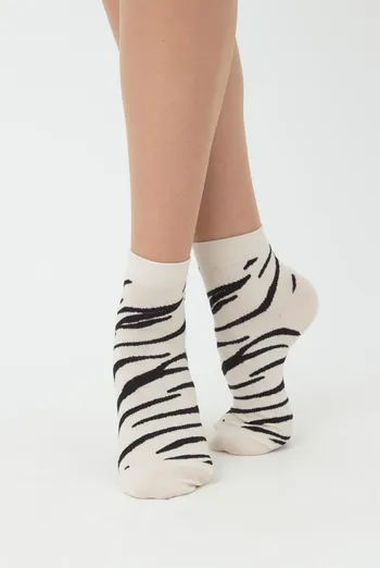 Шкарпетки жіночі класичні з принтом WS2 safari 003 Giulia (panna) Шкарпетки жіночі класичні з принтом WS2 safari 003 Giulia (panna)