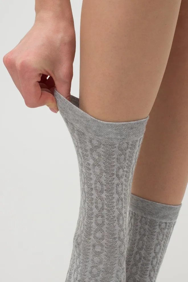 Носки женские классические с фактурным рисунком Ws3 Background 001 Giulia (light grey melange), серый