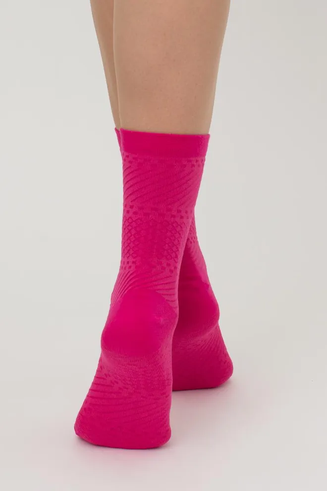 Женские высокие носки с фактурным узором WS3 BACKGROUND 003 Giulia (fuchia), розовый