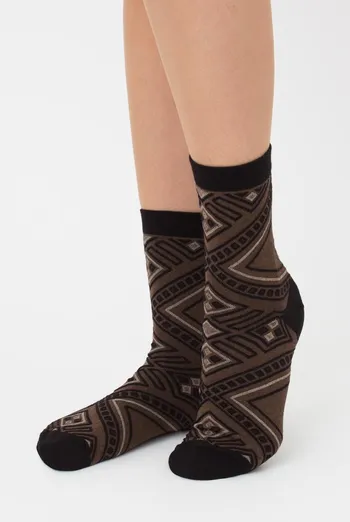 Жіночі високі шкарпетки з візерунком Ws3 Background 006 Giulia (black/bruno) Жіночі високі шкарпетки з візерунком Ws3 Background 006 Giulia (black/bruno)