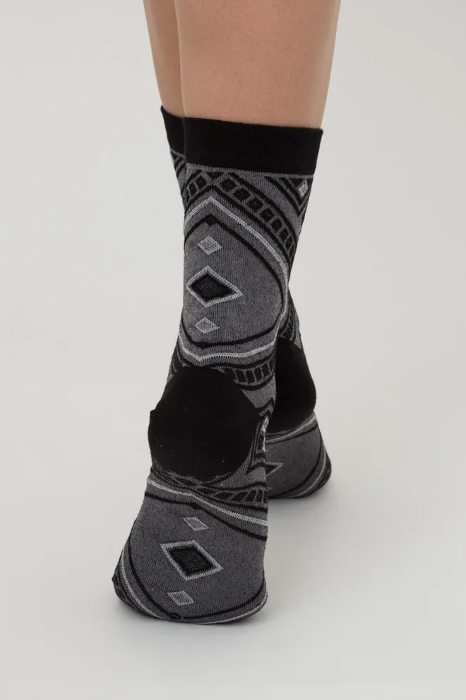 Носки женские классические с узором Ws3 Background 006 Giulia (black/steel)