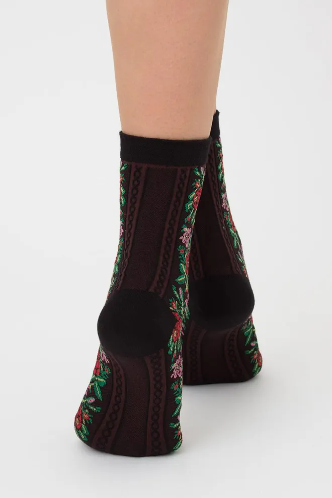 Шкарпетки жіночі класичні з орнаментом Ws3 Background 007 Giulia (black), чорний