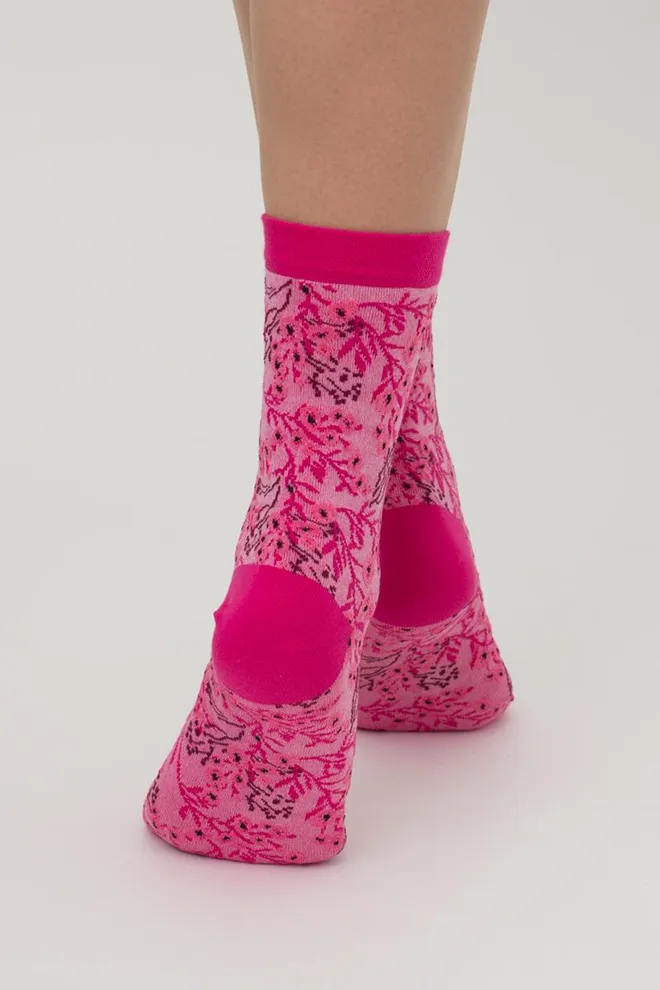 Носки женские классические с рисунком Ws3 Background 008 Giulia (fuxia), розовый