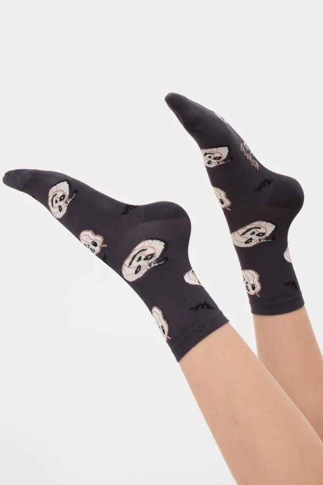 Носки женские с принтом WS3 Нalloween (F) 2301 Giulia (pirate black), черный