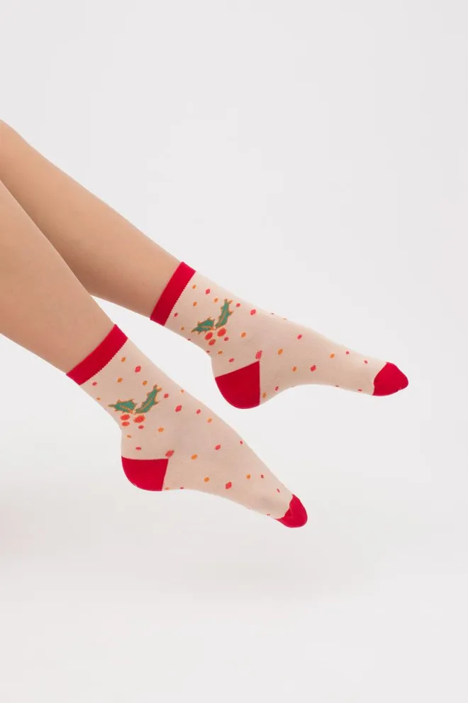 Носки женские классические с новогодним принтом Ws3 New Year 2109 Giulia (powder puff)