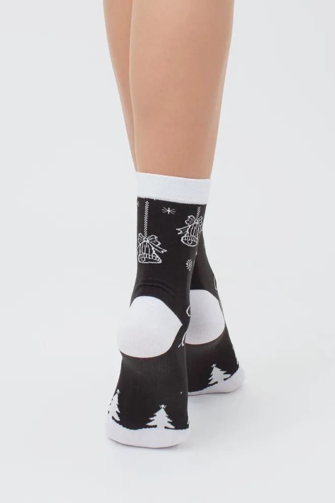 Шкарпетки жіночі класичні з новорічним принтом Ws3 New Year 2111 Giulia (pirate black)
