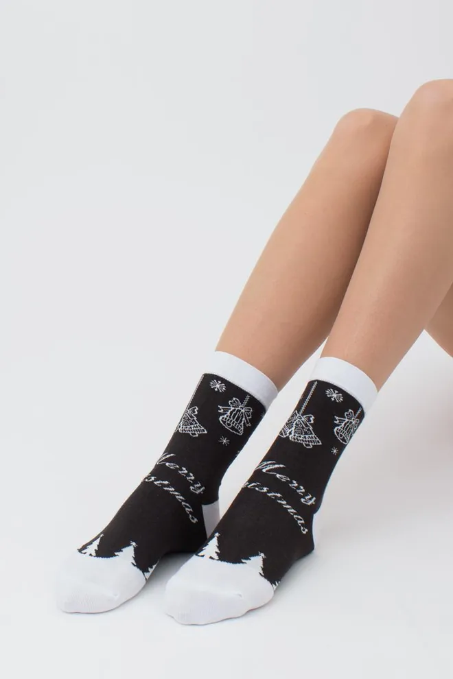 Шкарпетки жіночі класичні з новорічним принтом Ws3 New Year 2111 Giulia (pirate black)