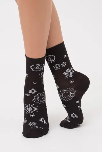 Шкарпетки жіночі класичні з новорічним принтом Ws3 New Year 2112 Giulia (pirate black) Шкарпетки жіночі класичні з новорічним принтом Ws3 New Year 2112 Giulia (pirate black)
