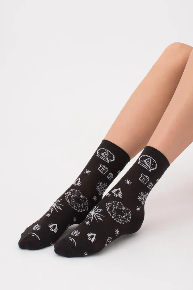 Шкарпетки жіночі класичні з новорічним принтом Ws3 New Year 2112 Giulia (pirate black)