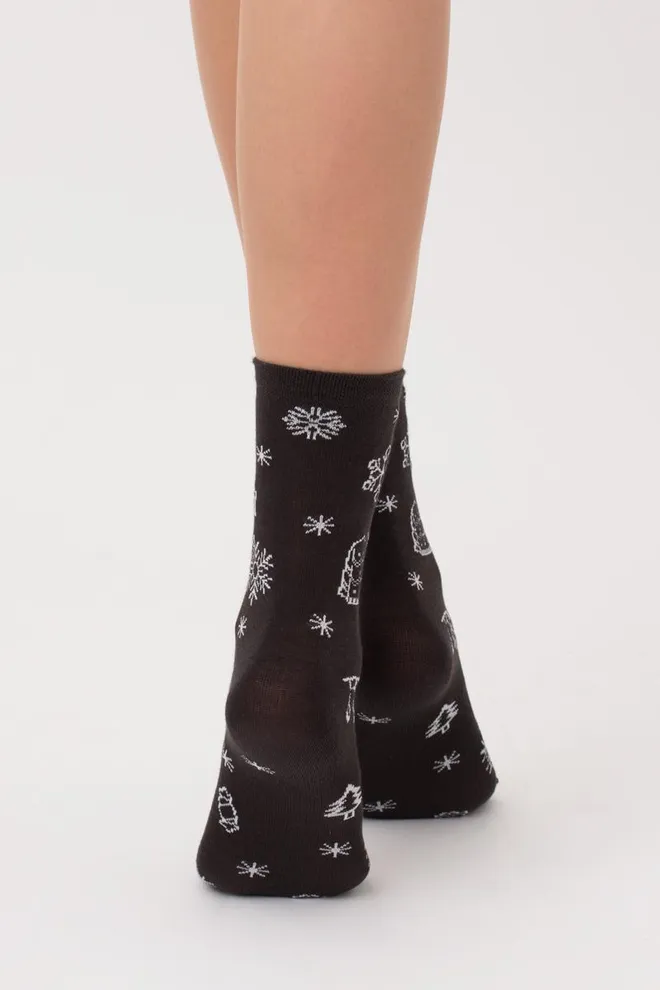 Шкарпетки жіночі класичні з новорічним принтом Ws3 New Year 2112 Giulia (pirate black)
