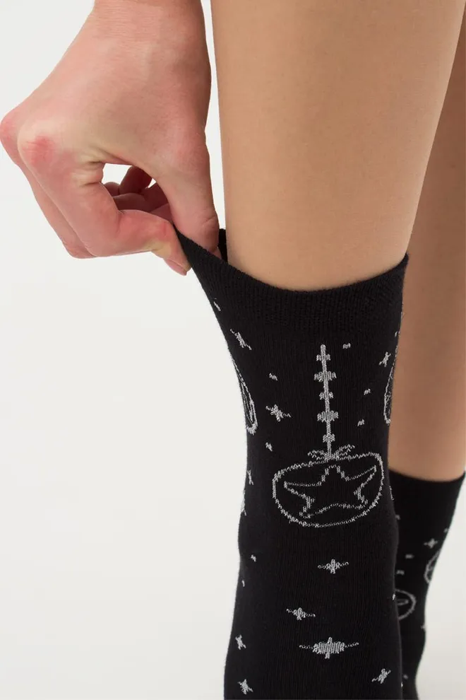Носки женские классические с принтом Ws3 New Year Lurex 2301 Giulia (black/silver)