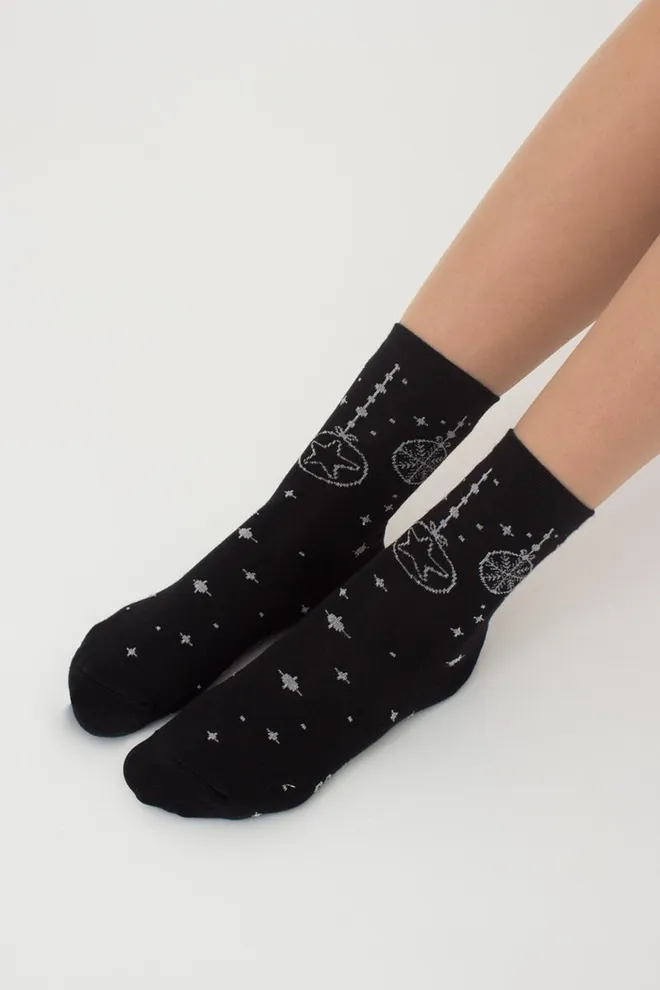 Носки женские классические с принтом Ws3 New Year Lurex 2301 Giulia (black/silver)