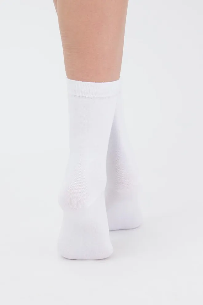 Шкарпетки жіночі класичні Ws3 soft fashion 010 Ws3c/sl-010 Giulia (bianco)