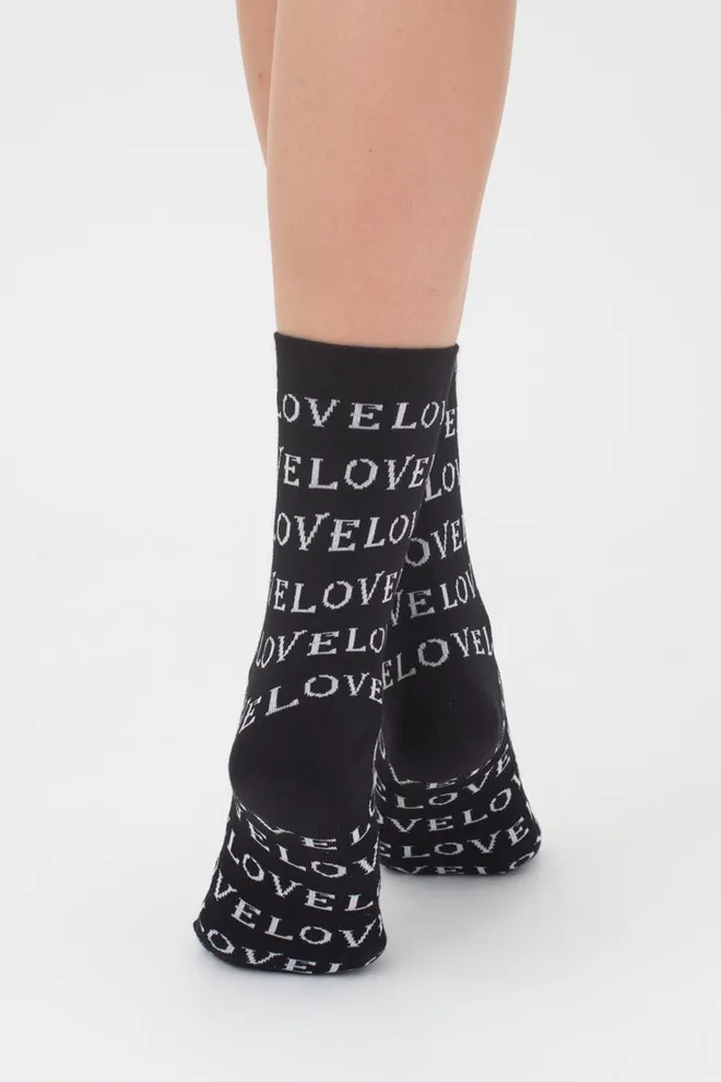 Шкарпетки жіночі класичні з написом WS3 text 004 Giulia (black)