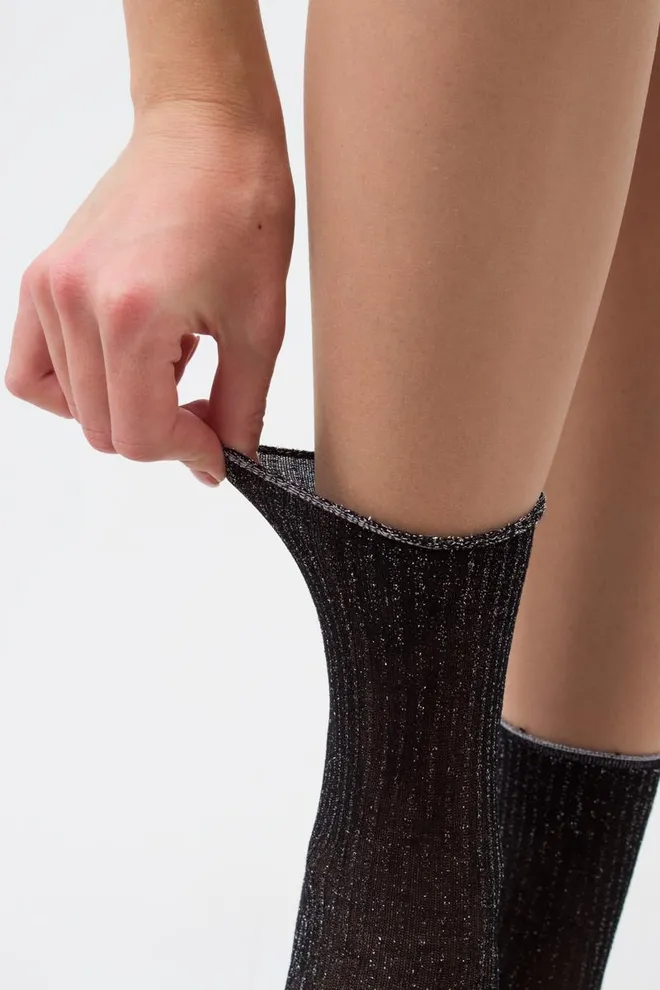 Носки женские с люрексом Ws4 lurex rib 001 Giulia (silver metallic)