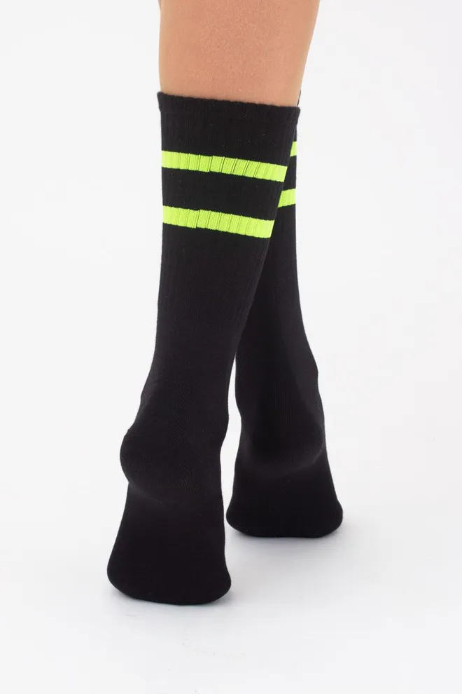 Носки женские высокие Ws4 soft neon 002 Giulia (black/yellow)