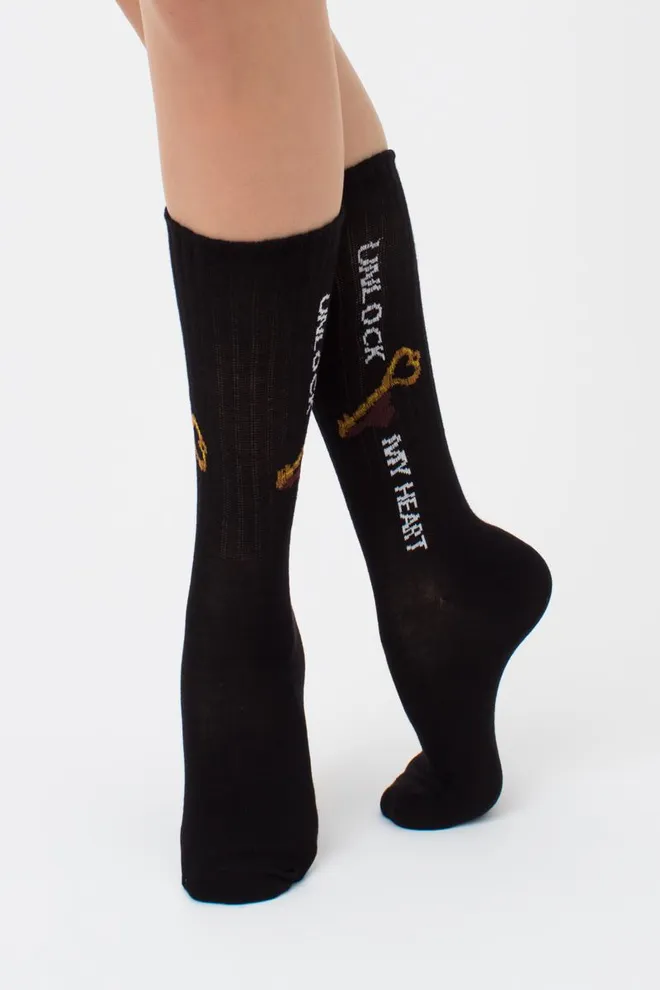 Носки женские высокие с принтом WS4 strong valentine 004 Giulia (black)