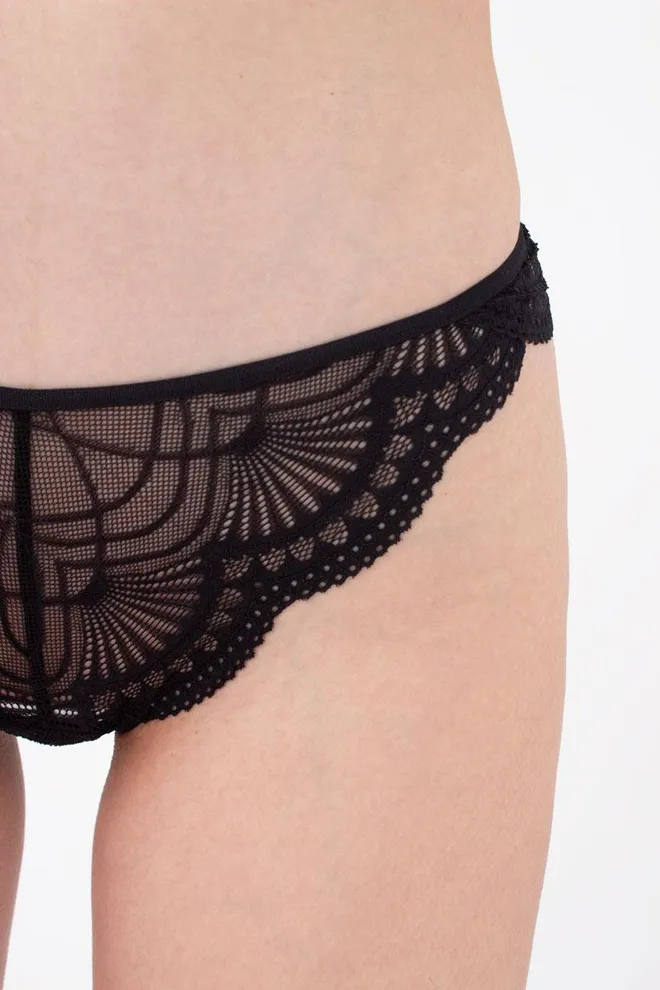 Кружевные трусы бразилиана Xmas lace 2204/31 Giulia (black)