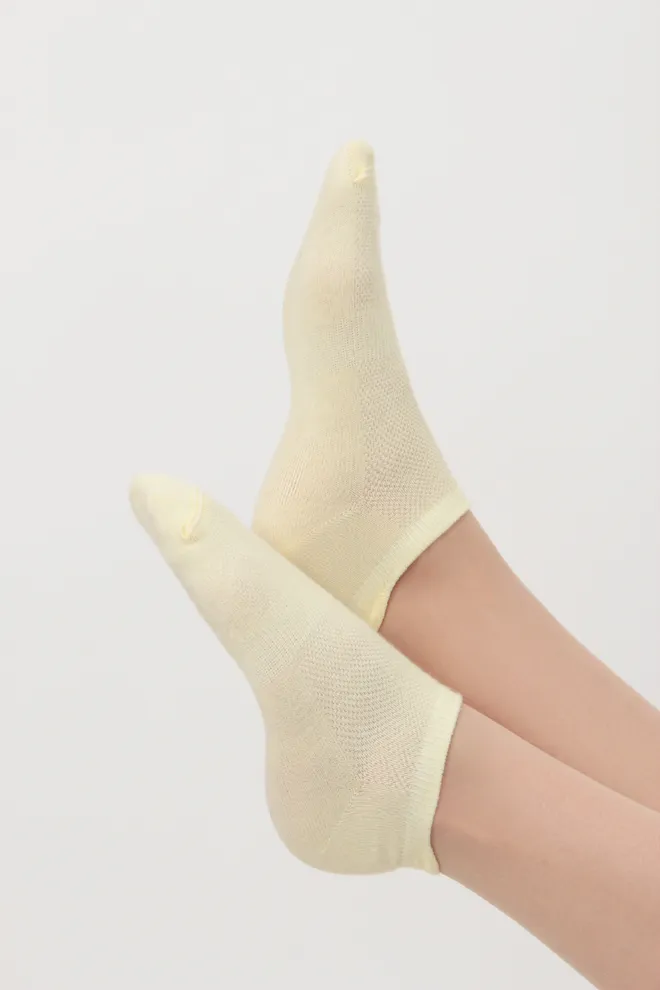 Женские спортивные носки WS1 SUMMER SPORT 001Giulia (light yellow) желтые