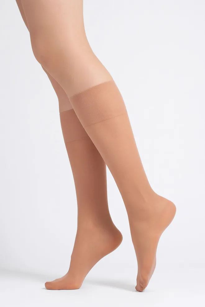 Классические матовые гольфы SOFT MATT KNEE-HIGHS 40 GAMB Giulia (daino), бежевый