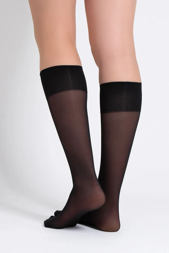 Классические матовые гольфы SOFT MATT KNEE-HIGHS 40 GAMB Giulia (nero), черный