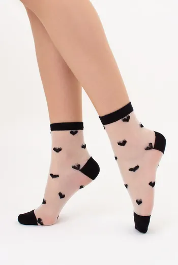 Прозрачные женские носки в сердечках WS2 CRISTAL 074 Giulia (black), черный Прозрачные женские носки в сердечках WS2 CRISTAL 074 Giulia (black), черный