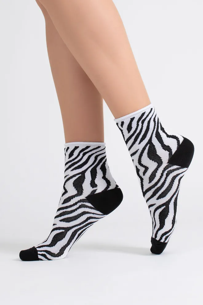 Женские носки Зебра WS2 FASHION 2504 Giulia (black/white), черный/белый