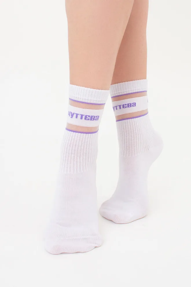 Высокие носки с надписью "Чуттєва" WS3 CRISTAL STRONG 005 Giulia (white/lilac), белый/фиолетовый