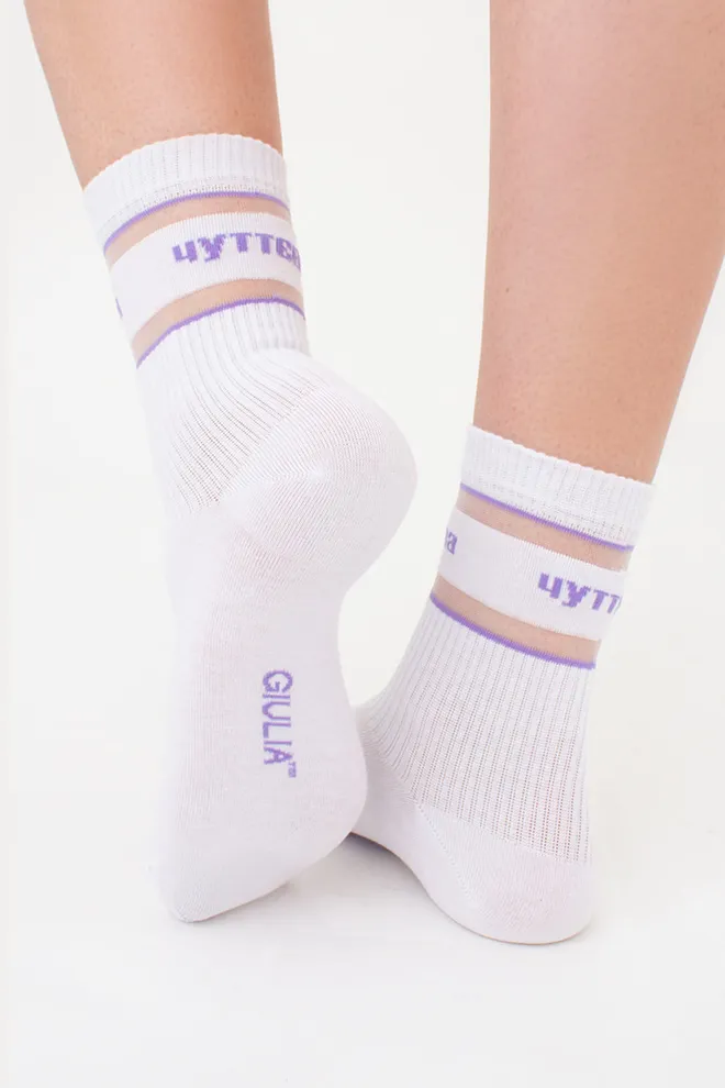 Высокие носки с надписью "Чуттєва" WS3 CRISTAL STRONG 005 Giulia (white/lilac), белый/фиолетовый