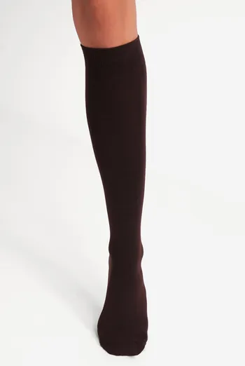Женские хлопковые гольфы WG1 CLASSIC 2501 Giulia (chocolate), коричневый Женские хлопковые гольфы WG1 CLASSIC 2501 Giulia (chocolate), коричневый