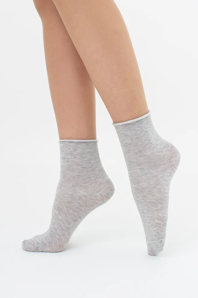 Женские носки классические без резинки WS2 CLASSIC FREE Giulia (silver melange), серый