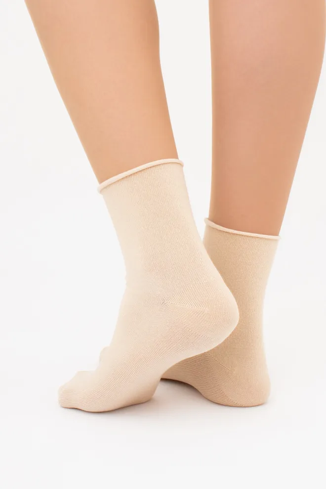 Женские носки классические без резинки WS2 CLASSIC FREE Giulia (sand), бежевый