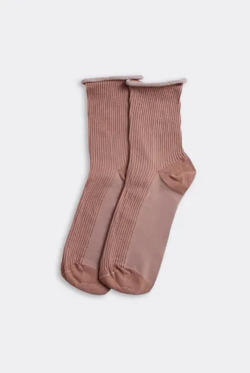 Женские носки в рубчик WS3 FASHION 060 Giulia (mocha mousse), коричневый Женские носки в рубчик WS3 FASHION 060 Giulia (mocha mousse), коричневый