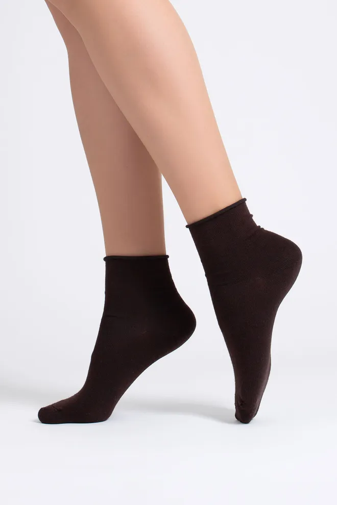 Женские носки классические без резинки WS2 CLASSIC FREE Giulia (chocolate), коричневый