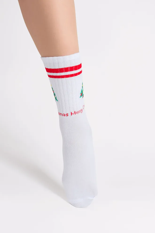 Женские носки с елкой WS4 NEW YEAR STRONG 2602 Giulia (white/red), белый/красный